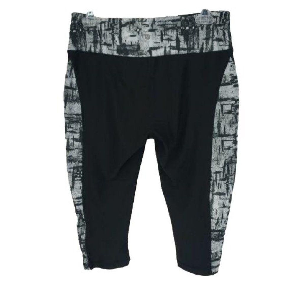 Velocity Black Size Large Womens Athletic Cropped Capri‎ Pants